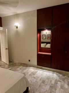 Oceanfront Oasis by Jannat Vacation Rentals - 4