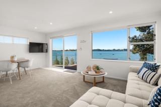 Harbour View Motel and Waterfront Apartments - Tauranga - 8