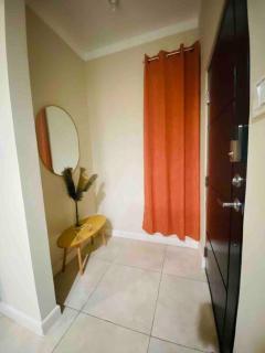 Silver Heights - Kingston - 9