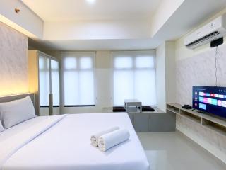 Homey Studio at Pollux Chadstone Apartment By Travelio - Cikarang - 7