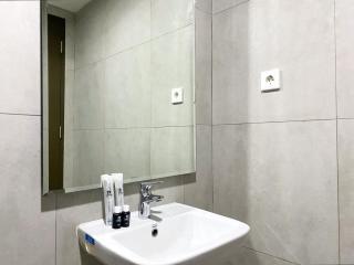 Homey Studio at Pollux Chadstone Apartment By Travelio - Cikarang - 3