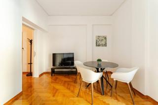 George's Cozy 60m2 Apartment 7' Metro - Atene - 4