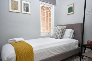 Redfern Classic Terrace - Parking and Balcony - Sydney - 8
