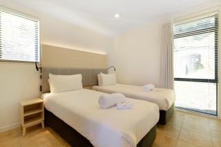 Waiheke Island Resort Conference & Accomodation Centre - Ostend - 6