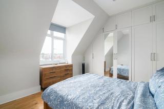 Modern Spacious 2 Bedroom Flat near Richmond Park - London - 5