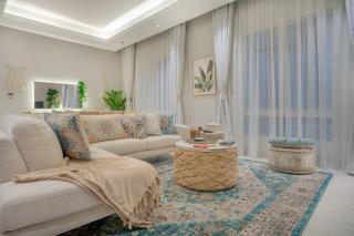 Layali Properties 3BR Apartment - Near Riyadh Int'l Convention and Exhibition Center - Riad - 0