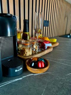 Weyland Shipping Container Home in Venus Bay, South Australia - 1