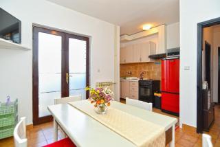 Ferienwohnung für 5 Personen ca 50 qm in Valbandon, Istrien Istrische Riviera - Valbandon - 3