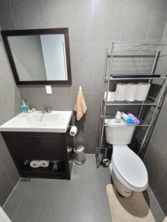 XL Two Story Luxury Unit with FREE Street Parking! - 7