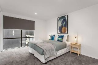 Great Deals at New Upmarket Appt - 1