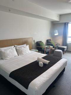 Pandanas Studio Darwin CBD Water Views - 4