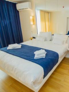 Chic Coastal Escape Aparthotel Overlooking Batumi's Shores - Batoumi - 6