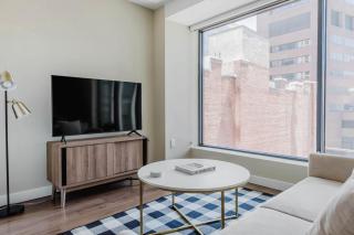 Blueground Theater Dist gym nr entertainment BOS-1075 - 9