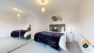 4 Bed Apartment- With Cosy Pub - Food/Drink 10%off - Pontypool - 6