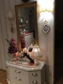 Aurora- Center 2 - 1