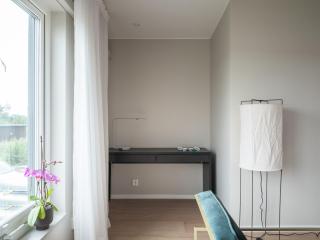 Luxury Modern Home near Gothenburg & 3 min t Beach - 1