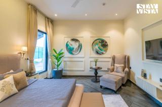 StayVista at Ibiza Blues 4BR Private Pool Villa in Delhi - Dera Māndi - 4
