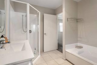 Handy Riccarton Hagley Park CBD 10 Mins - Addington - 8