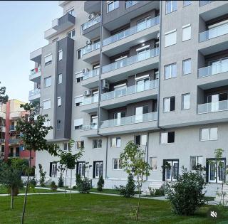 Sunset Apartment - Golem - 1