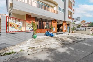 Budget Stars Hotel Chiang Mai - 4