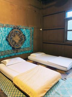 Cherating beach hostel and home studio - Cherating - 9
