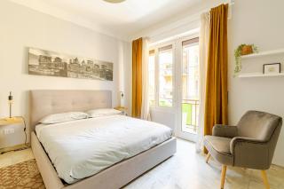 2 Camere Indipendenti, In pieno Centro con Veranda - 2