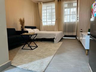 Serenity Stay - - 7