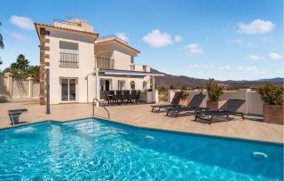 Nice Home In Estepona - Estepona - 0