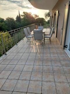 Luxury Villa Breeze with Private Pools - Dassia - 4