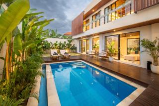 NEW! Luxury 4BR Canggu Villa Gebran with Butler - Canggu - 9