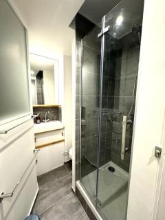 A cozy Parisian apartment close to Eiffel Tower - París - 1