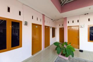 RedDoorz Syariah near JBC Jambi - 1