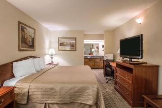 Quality Inn - Waynesboro - 2