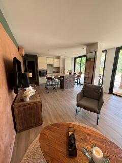 Adorable Appartement de 60 m2 avec terrasse privée de 100m2 -lumineux - calme et verdure à 10 min de la mer - Cagnes-sur-Mer - 0