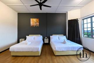 Warm House Alor Akar Linked House 6BR-15pax - Kampong Alor Akar - 0