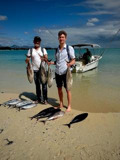 Lastcast fishing Charters - Pamplemousses - 3