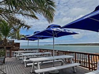 Unit 301 Little Whale's Tail Self-catering Studio - Kontiki - 9