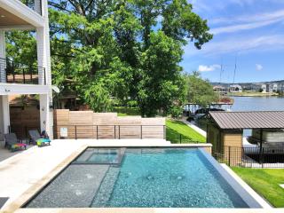 The High Life with Concierge Services - Kingsland - 6