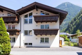Apartments in Längenfeld - Ötztal 42014 - Längenfeld - 2