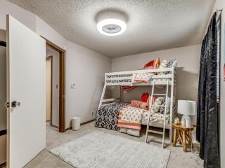 Farmhouse on 7 ac by Norman - Lillard Park - 8