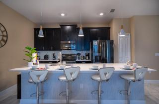 Luxury Resort Near Disney + private pool - Kissimmee - 5