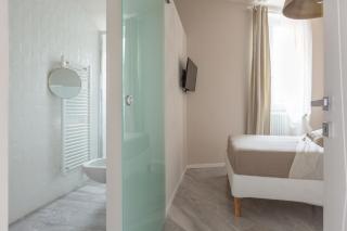 Stylish Studio Skyline View Modern Amenities - Milan - 9