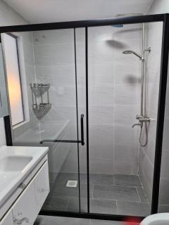 Laurel Haven Abode - 2