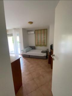 Double bed in studio, by the beach near Split - Kaštela (Castelli) - 3