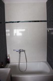 House with garden ON beach - 4