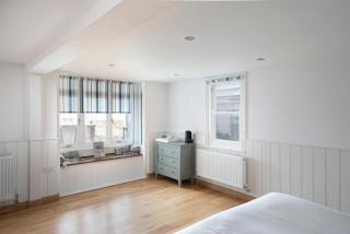 Stag Cottage, Sea wall - 2