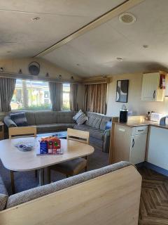 18 Vale Park - Pembrokeshire - 6