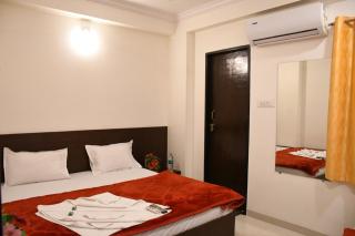 Hotel Sai Shatabdi - Shirdi - 5