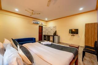 Tropical Beach Walk - 6