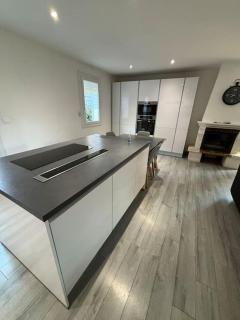 Villa avec piscine et Jacuzzi entre Aix et Marseille - Gardanne - 8